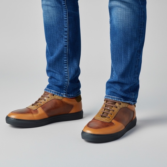 Maison Koly Air Stunt Museum handmade Alligator - Picture 2 of 4